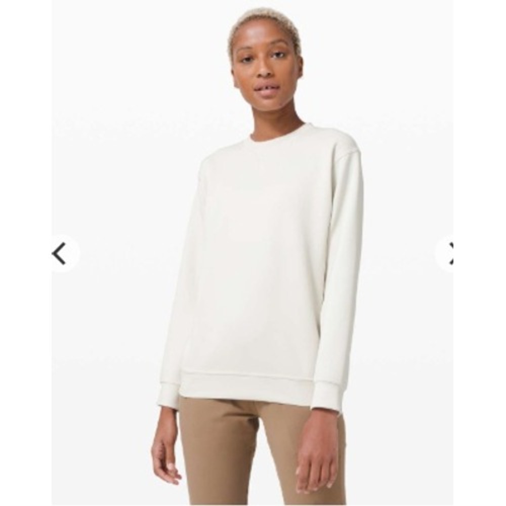 Lululemon All Yours Crewneck Graphic Sweatshirt White Opal Women Size 8 Pullover